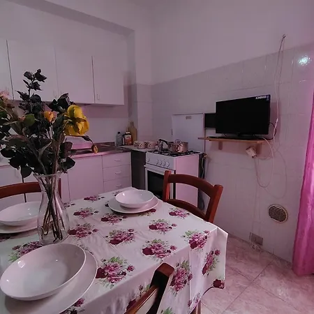 Dernaflat 15 Climatizzata Apartamento